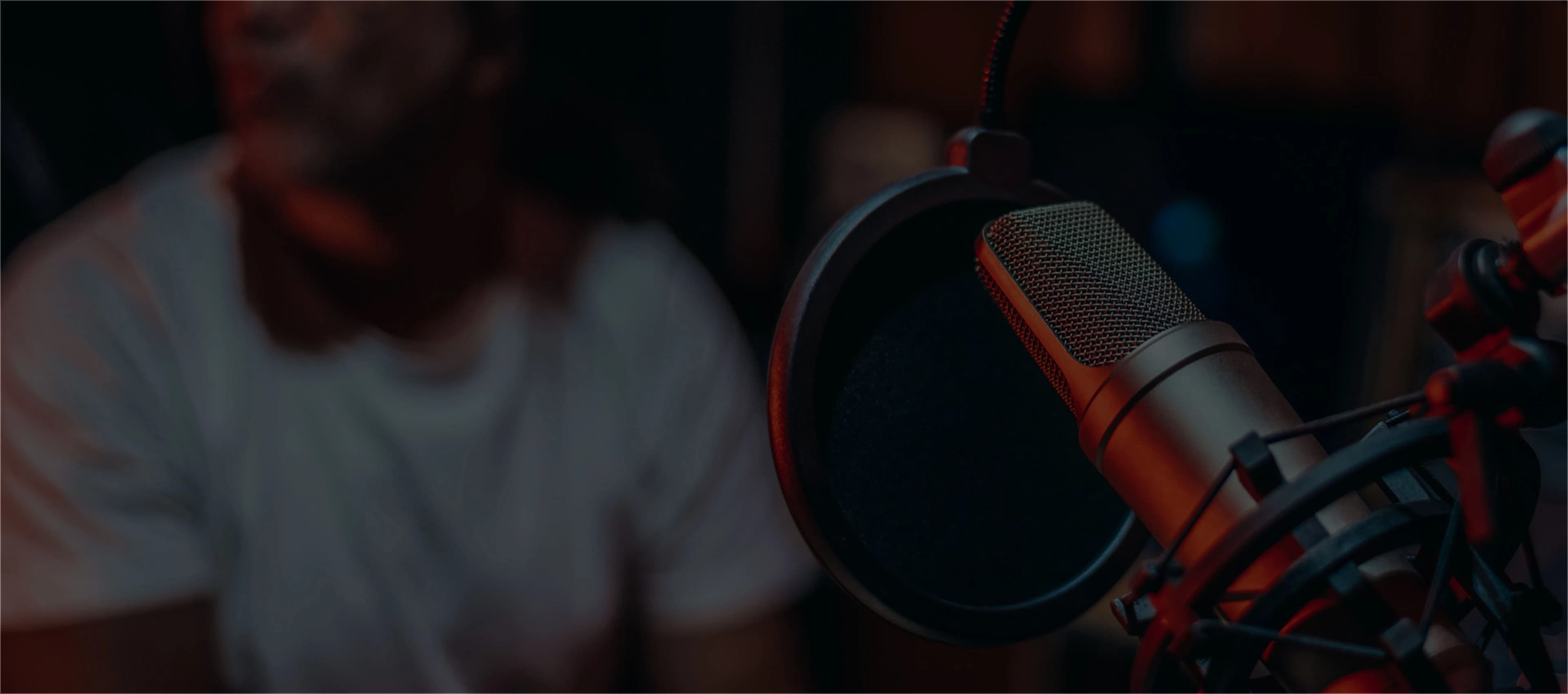 أول تطبيق للدراما الإذاعية